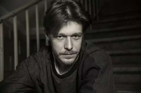 «Сложный момент»: Никита Ефремов не поздравил отца после новости об УДО