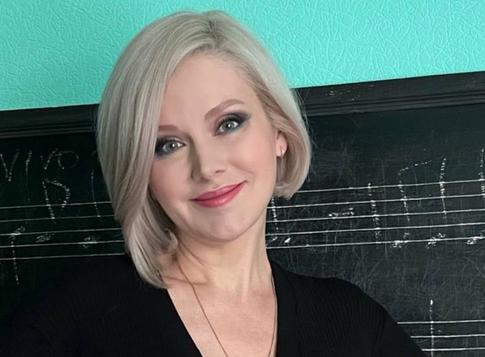 Встревожившая фанатов Натали объяснила, зачем купила место на кладбище