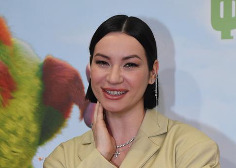 Ида Галич показала семейную идиллию в день рождения падчерицы