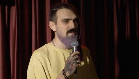 СМИ: задержанному комику Артемию Останину силовики сломали позвоночник