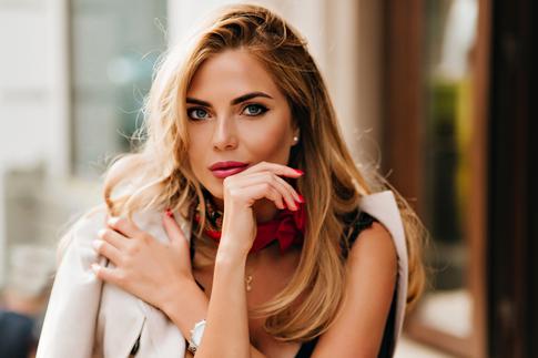 Нумерология стиля: как дата рождения влияет на ваш выбор одежды и цветов