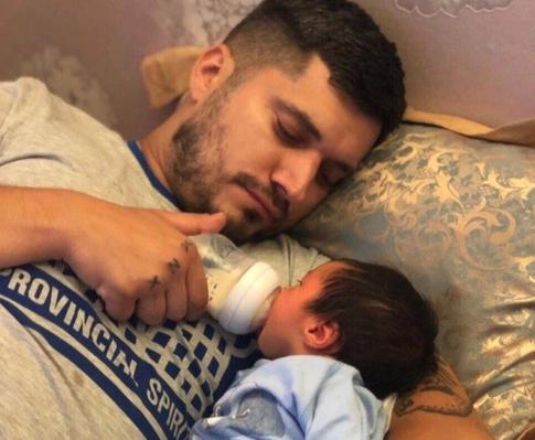 Сыну Паши Техника рассказали о смерти отца