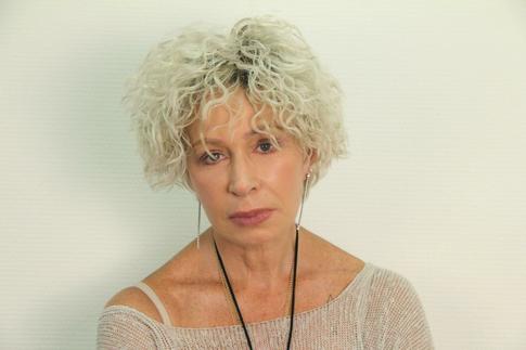 «Прожгло до кости»: Татьяна Васильева вспомнила о неудачном опыте удаления бородавок