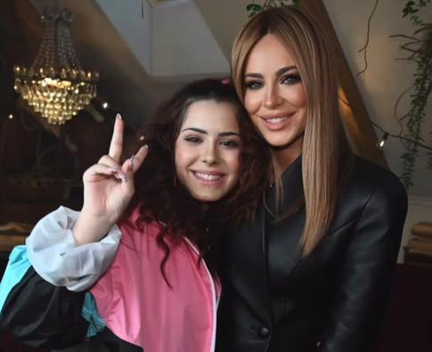 Ани Лорак впервые за долгое время показала повзрослевшую дочь