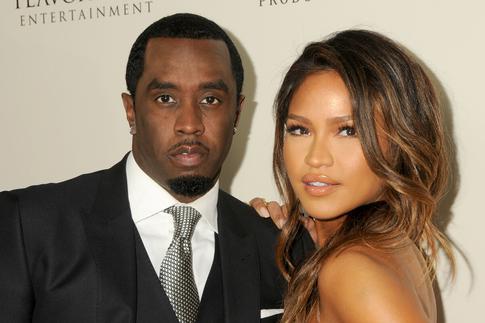 Пострадавшая на вечеринках Пи Дидди Кесси Вентура преждевременно родила третьего ребенка