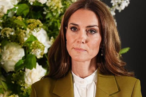 Кейт Миддлтон эмоционально пообщалась с ветераном, пережившим Холокост