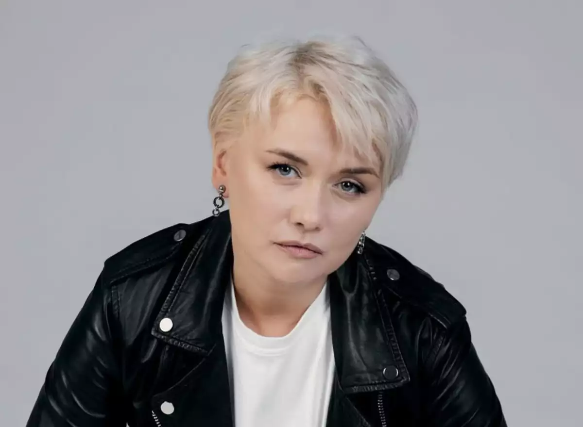 Любовь Тихомированың қатысуымен порно