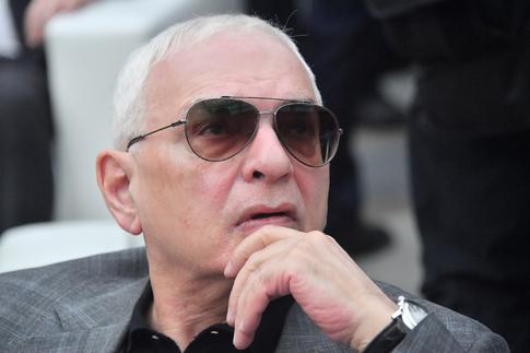 Шахназаров прокомментировал смерть Нины Гребешковой