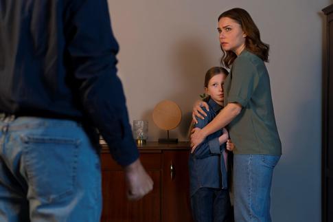 Стоп, насилие: адвокат разъяснил, как защитить себя и близких от домашней тирании