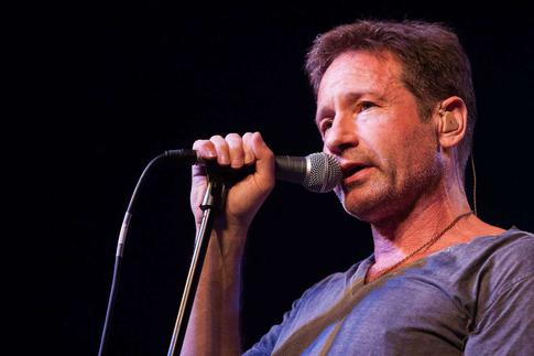 Дэвид Духовны продал дом за $11 млн после тайной женитьбы