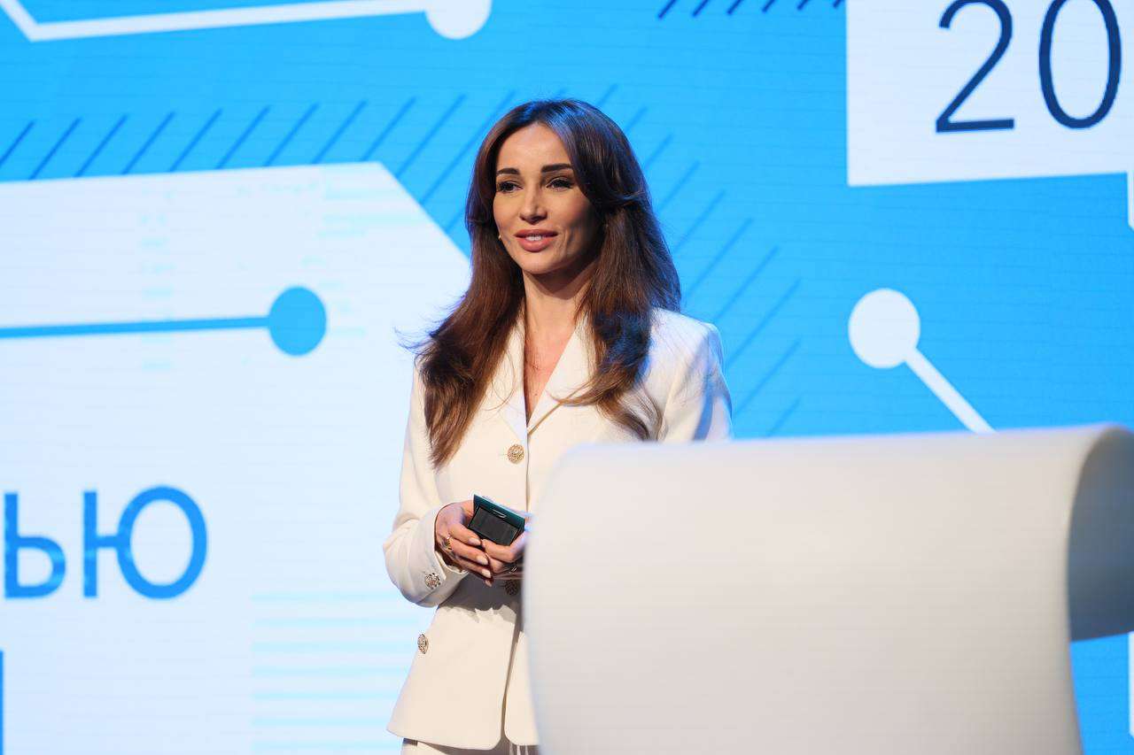 АНФИСА ЧЕХОВА