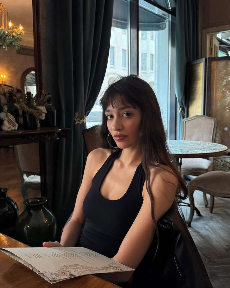 Сестра исполнителя