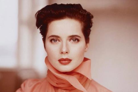 Изабелле Росселлини — 73: почему красивейшая актриса эпохи сбежала от Скорсезе и не стала женой Гэри Олдмена