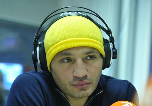 Бывший участник «Дома−2» Рустам Солнцев* признан иноагентом