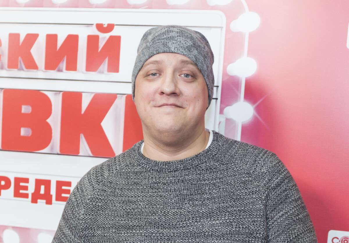 Роман Попов