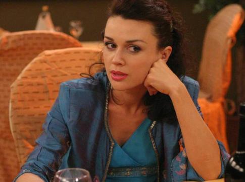 «Вылитая Заворотнюк»: в Сети оценили артистку, которая сыграет в новой «Моей прекрасной няне»