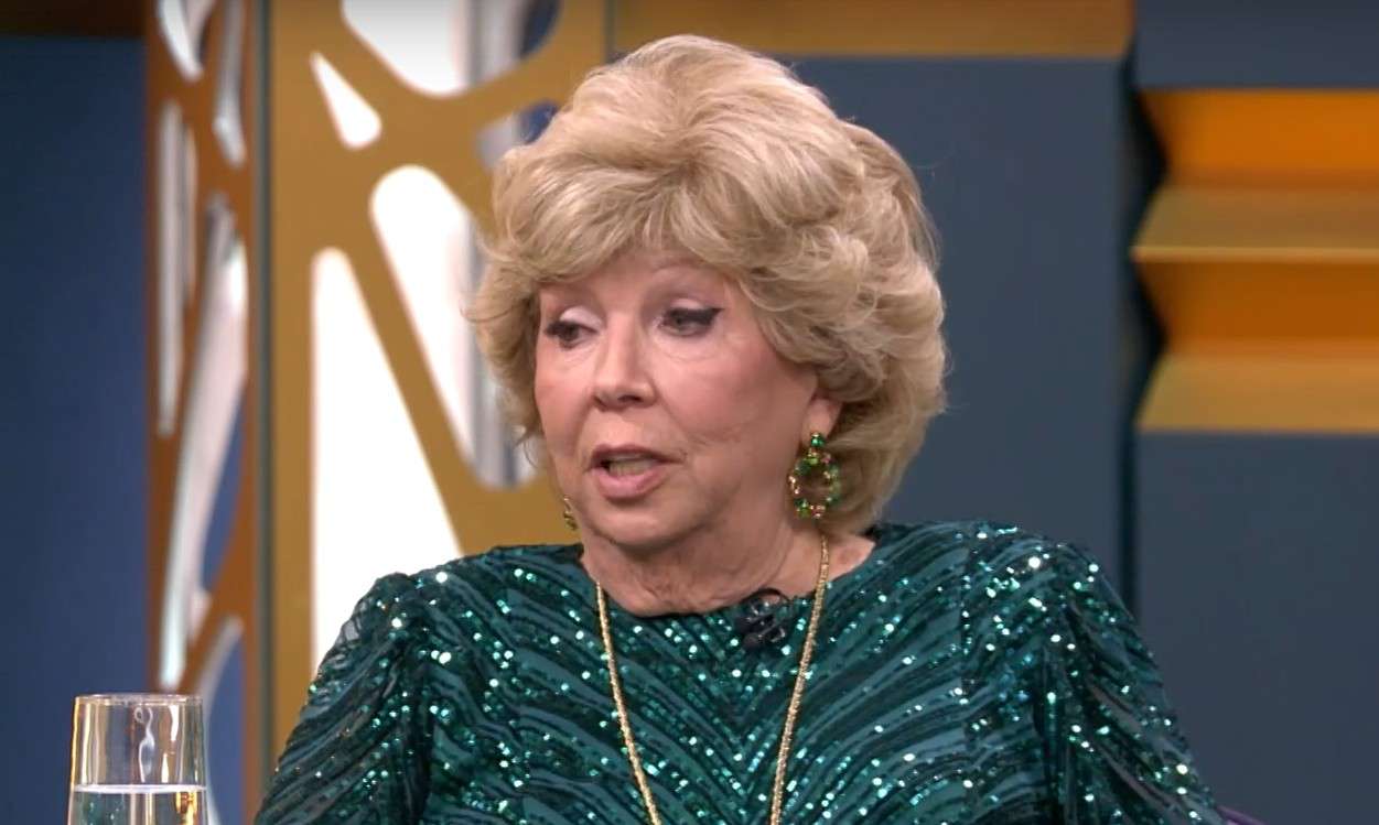 ЛАРИСА РУБАЛЬСКАЯ