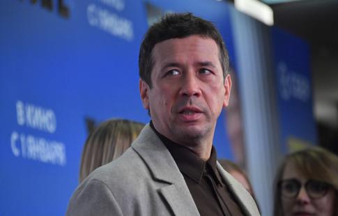 «Это основа семьи»: прибывший в храм после развода Мерзликин — о главной ценности в браке