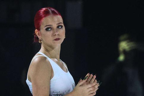 Глубоко беременная Александра Трусова показала, как проводит дни перед родами