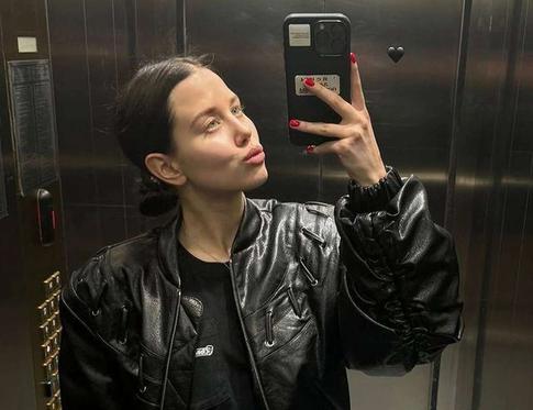 Аврора Киба объяснила, зачем легла под капельницу: «Я сильно заболела»