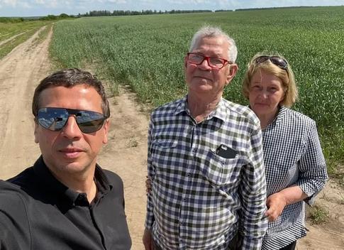 Мерзликин опубликовал трогательный пост в память об отце: «Прости»