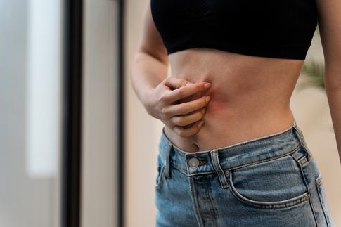 Слабительное не глотаем: врач перечислила эффективные упражнения при запорах