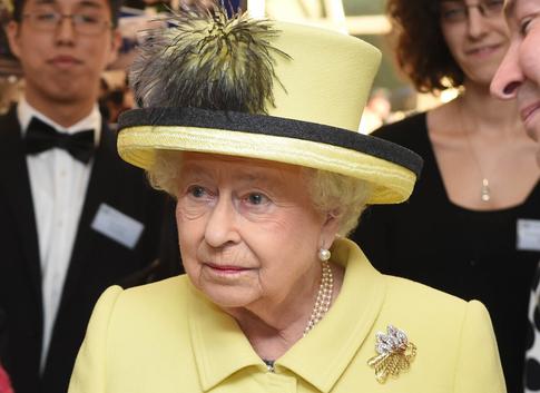 Стало известно, что Елизавета II говорила о Меган Маркл незадолго до смерти