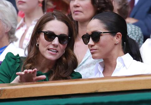 Меган Маркл считает, что Кейт Миддлтон причастна к заговору против нее