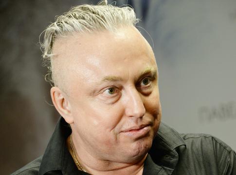 Фанат проник в гримерку к Павлу Кашину и заявил, что артиста хотят убить