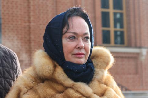 «Кого замочила?»: в Сети оценили устрашающий образ седовласой Гузеевой