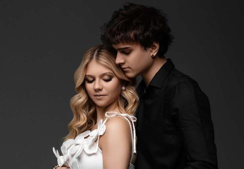 «Пожелайте удачи»: Трусова вышла на связь из роддома