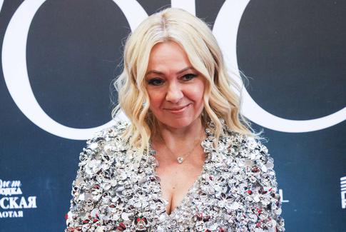 Яна Рудковская отправилась в загадочное путешествие с дочерью Веры Глаголевой