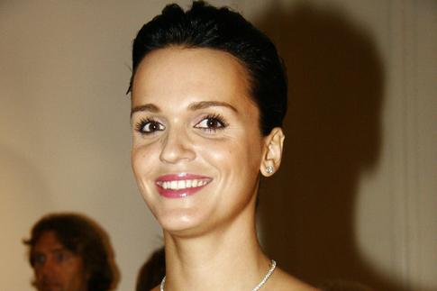 «Анатолий не пропадет»: расставшаяся с мужем Слава вышла на связь в слезах