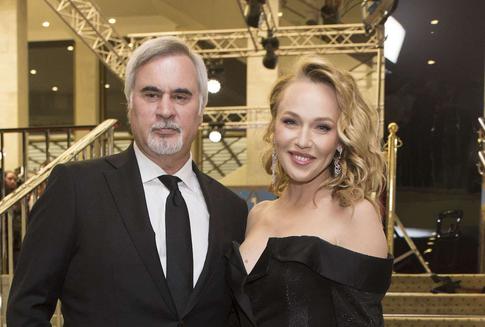 Супруга Валерия Меладзе опубликовала шуточный снимок без макияжа