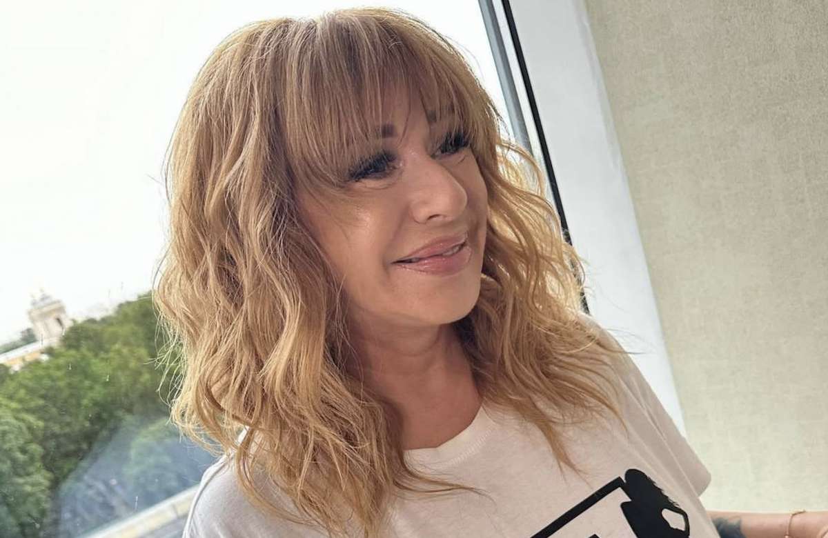 Алена Апина