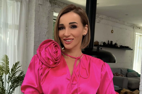 47-летняя Анфиса Чехова выходит замуж во второй раз — фото с помолвки в Париже