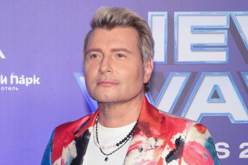 «Лицо обсыпало»: съездивший в Китай Басков столкнулся с неприятностями