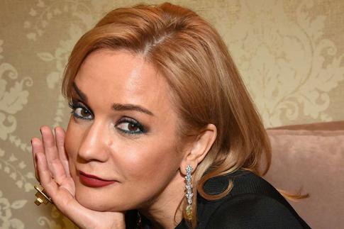 Татьяна Буланова отреагировала на «странную» популярность своих танцоров