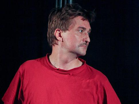 Не стало известного театрального режиссера Юрия Бутусова