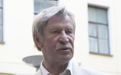 В Петербурге простились с Иваном Краско — его «последняя любовь» не сдержала слез