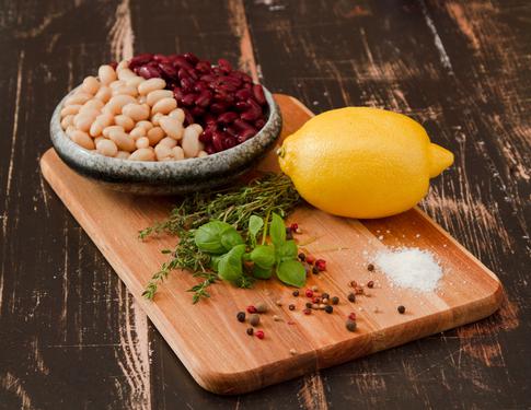 Консервированные фасоль и кукуруза: польза и вред для нашего здоровья