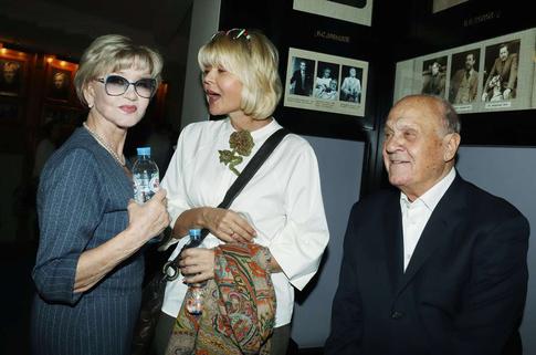 Юлия Меньшова — о давлении звездных родителей: «Это пытка»