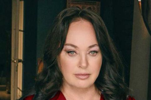 «Вот они, гены»: Гузеева показала младшего брата, над которым издевалась в детстве