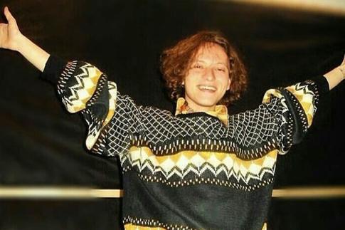 И в колонии отличился: сжегший паспорт певец Шарлот* наказан за нарушения дисциплины