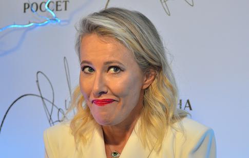 «Это я выпила»: Собчак станцевала под Пугачеву и стала новым мемом