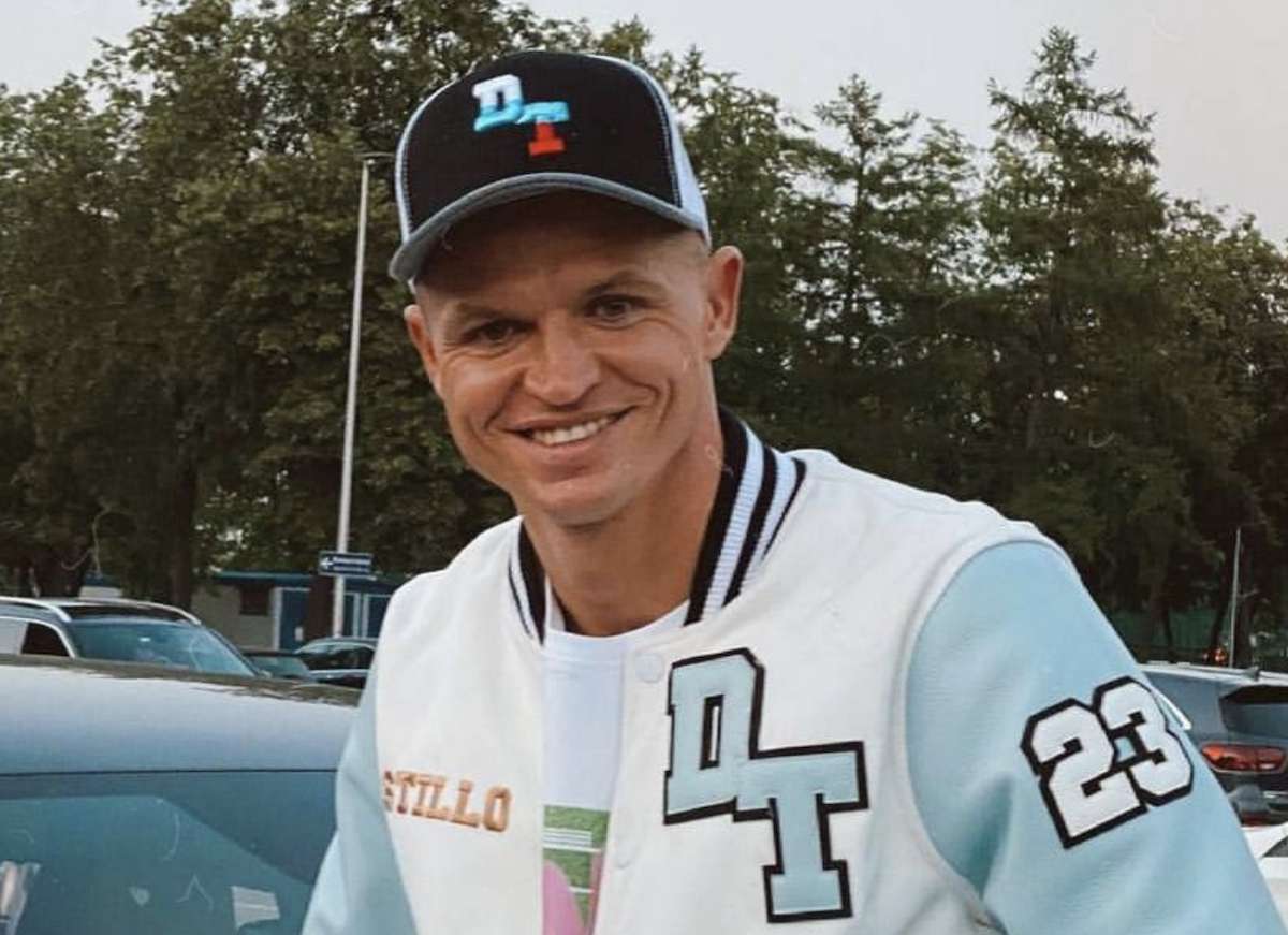 ДМИТРИЙ ТАРАСОВ