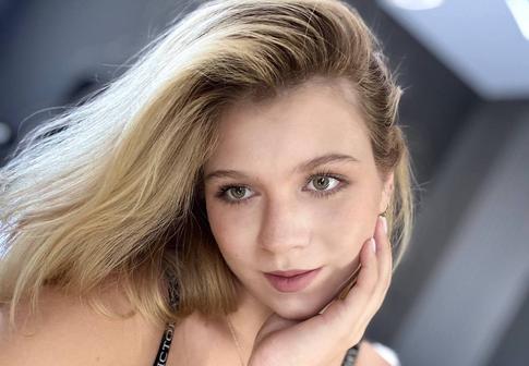 Недавно родившая фигуристка Трусова вышла на лед: врачи дали добро