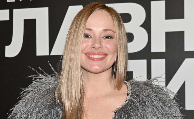 Жағажайдағы фотосуретке қараңыз