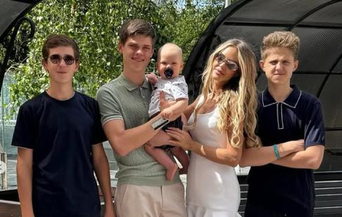 Мария Погребняк объяснила, почему ее дети живут с бабушкой