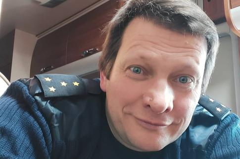 Звезда сериалов «Первый отдел» и «Каменская» раскрыл секрет крепкого брака